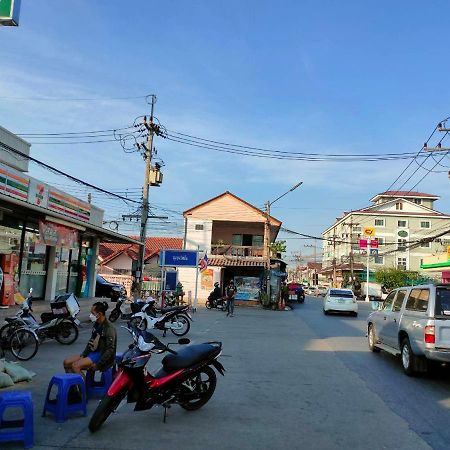 Tisaraporn Resident Motel Ban Khlong Song Buitenkant foto